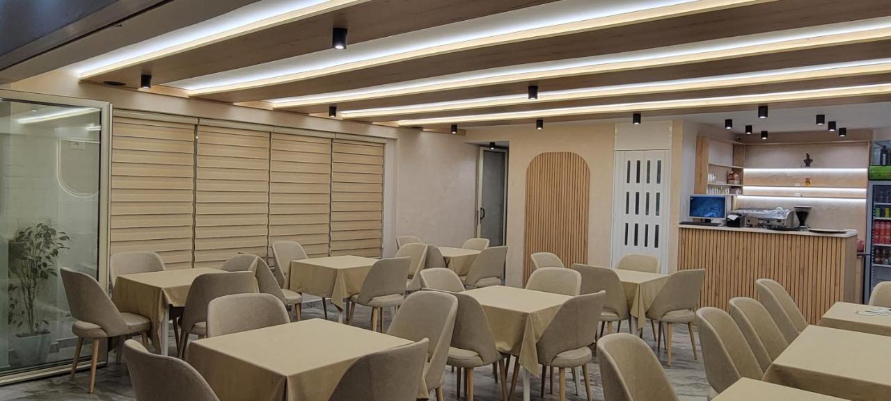 Hotel Klebrido Durrës Exteriör bild