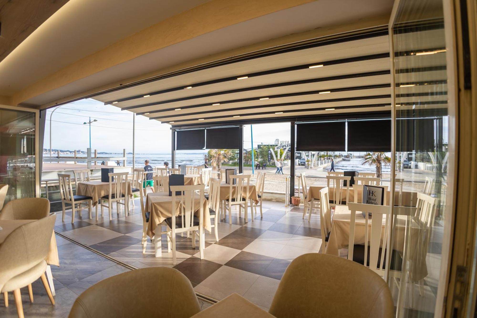 Hotel Klebrido Durrës Exteriör bild