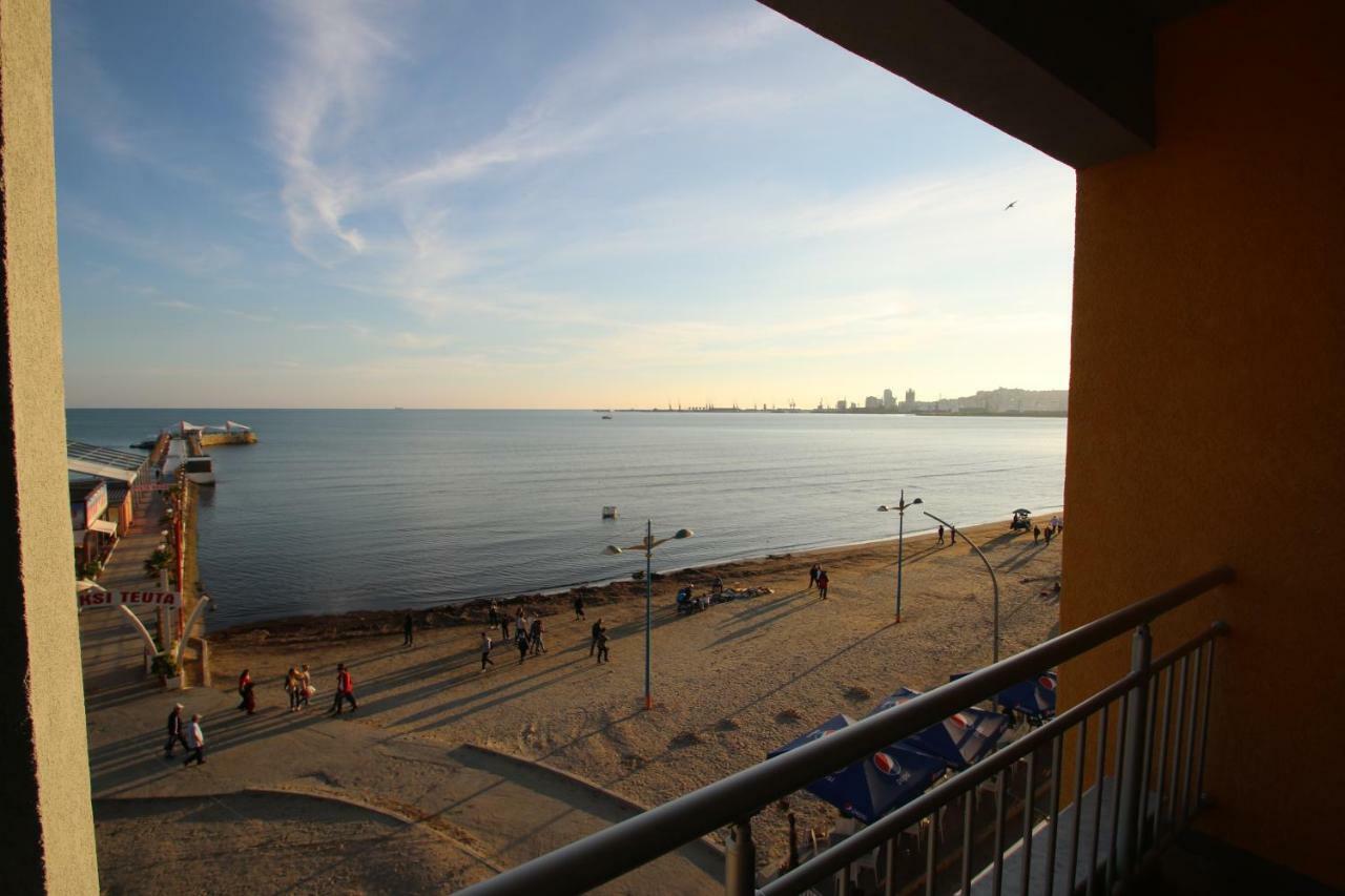 Hotel Klebrido Durrës Exteriör bild